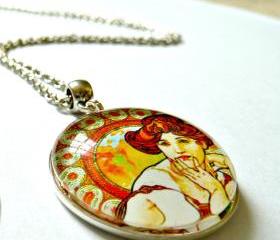 Art Nouveau Vintage Lady Greta Necklace made with a glass cabochon and Tibetan Silver bezel, handmade